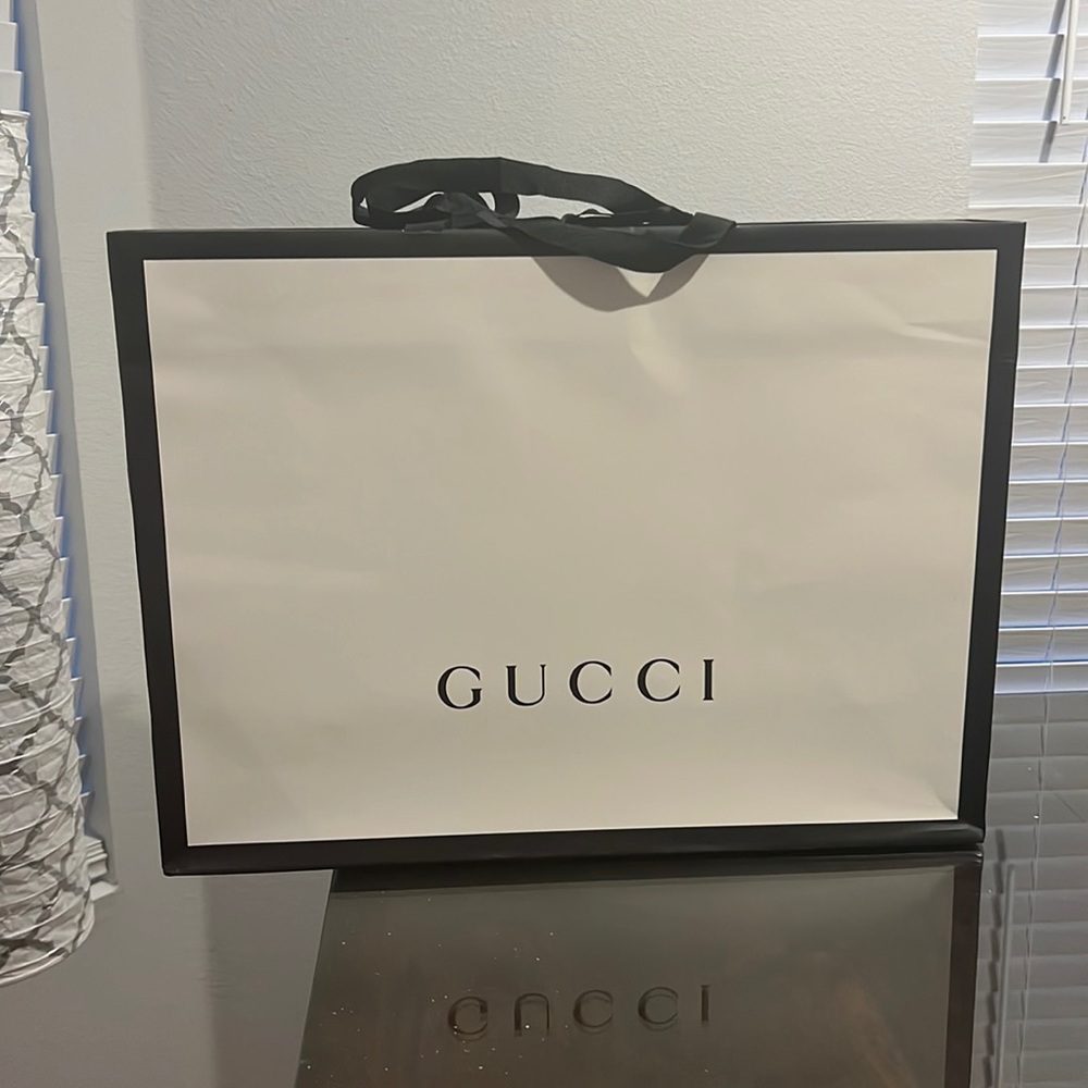 Gucci Sylvie handbag - Picture 12 of 16